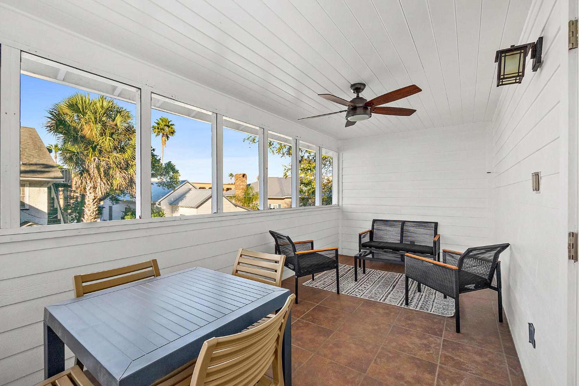 Private Uptown Flat - Walk To Nights Of Lights! Apartment St. Augustine Luaran gambar